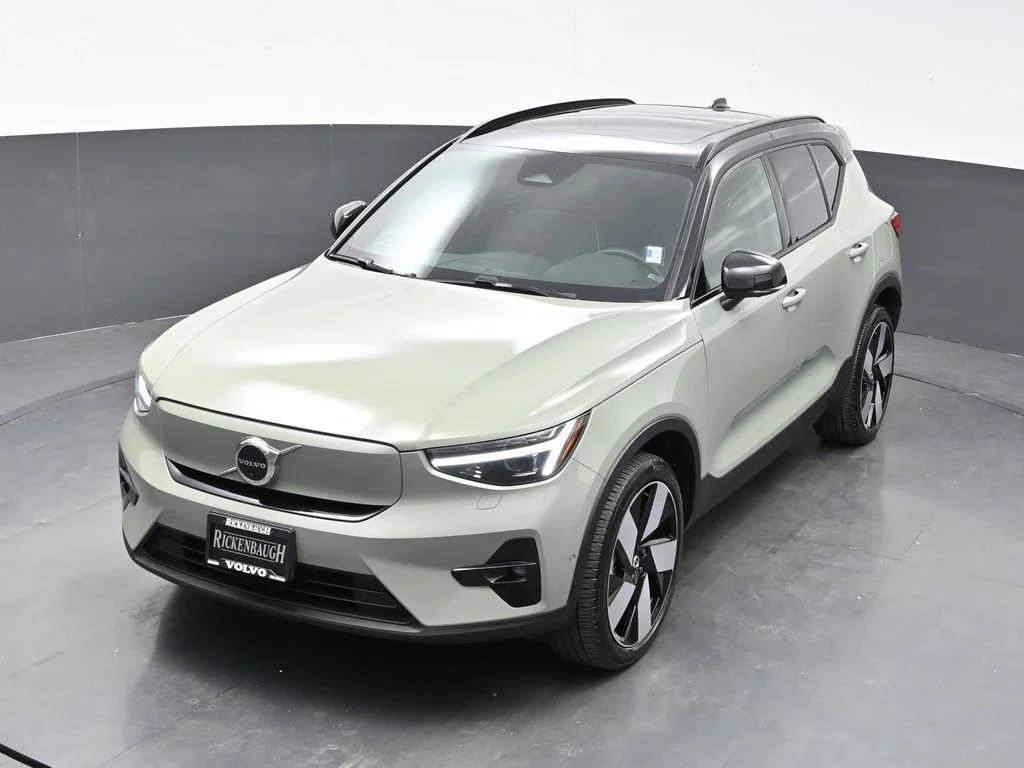 Certified Used 2023 Green Volvo Ultimate image 29