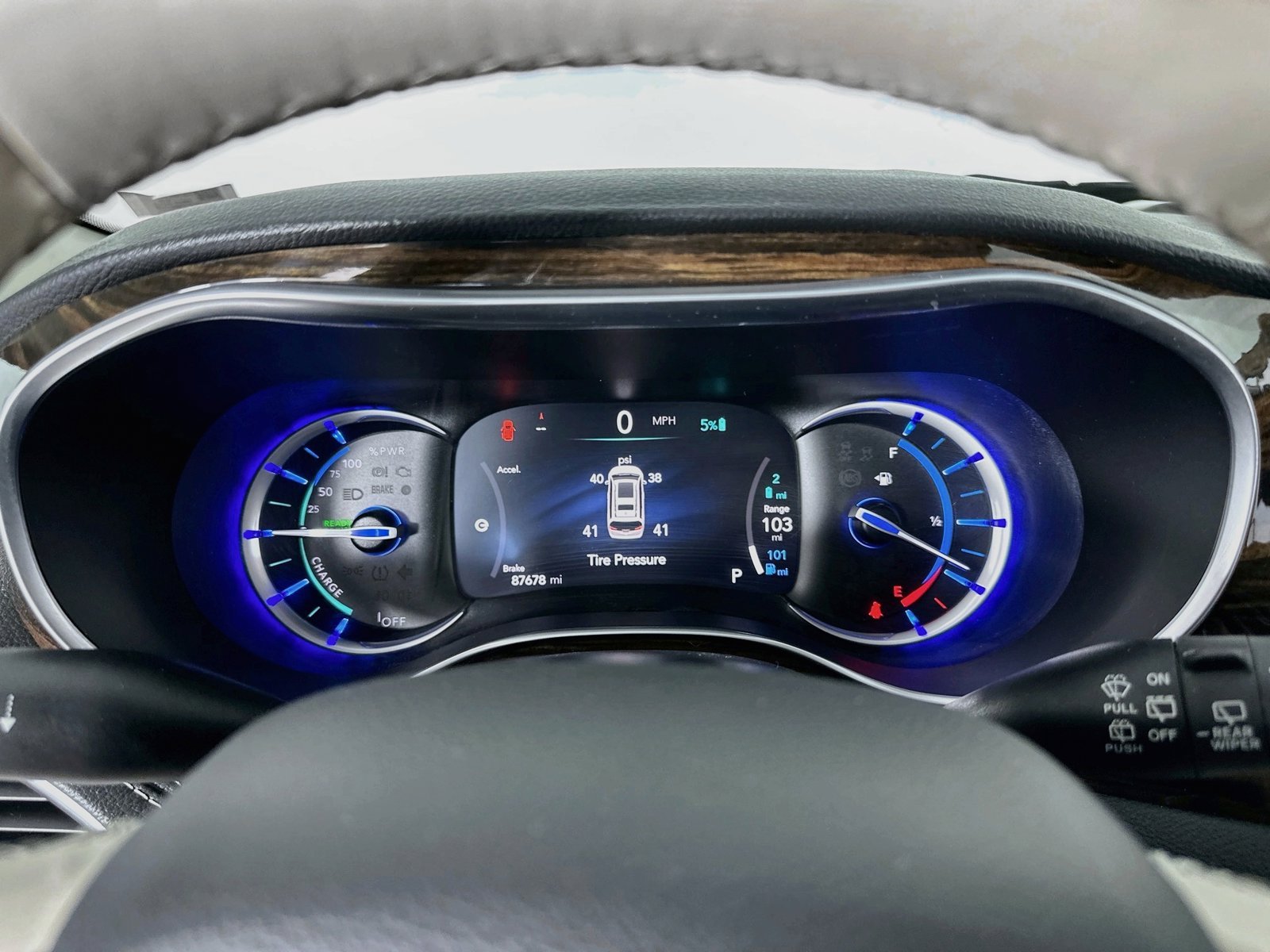 2021 Chrysler Pacifica Hybrid Limited - Photo 16