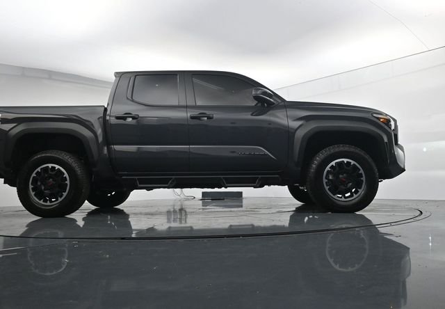 Used 2025  Toyota TRD Off-Road image 37