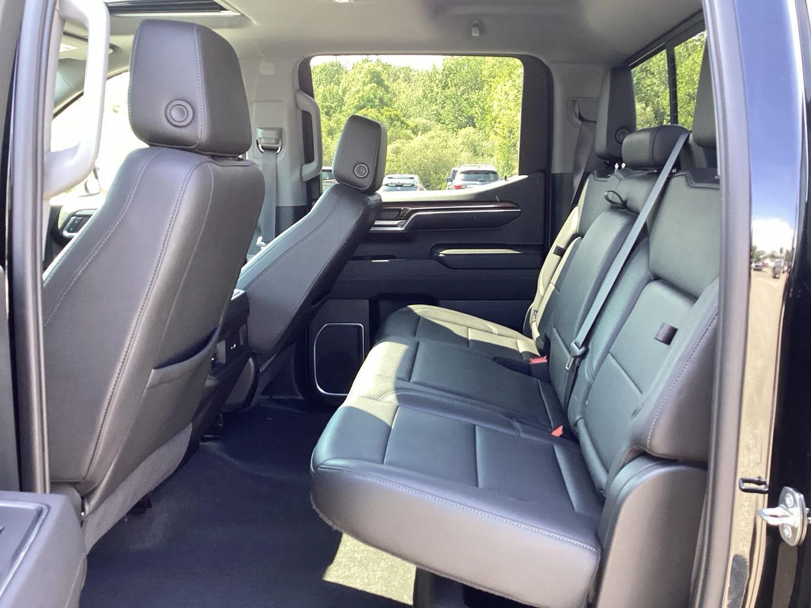 Used 2022 Black Chevrolet LT Trail Boss image 11