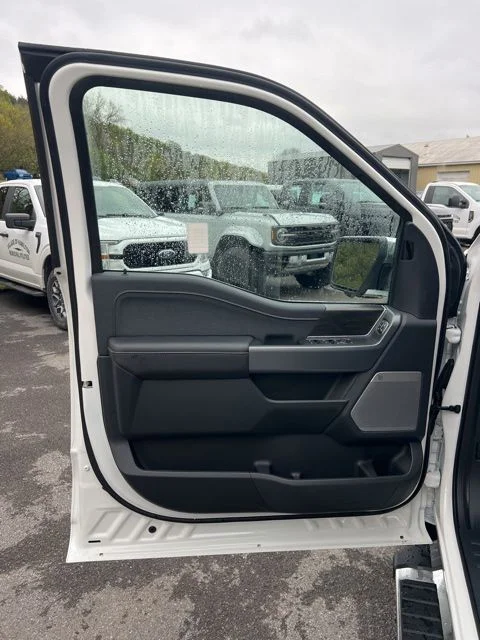 New 2026 Star White Metallic Tri-Coat Ford Lariat® image 30