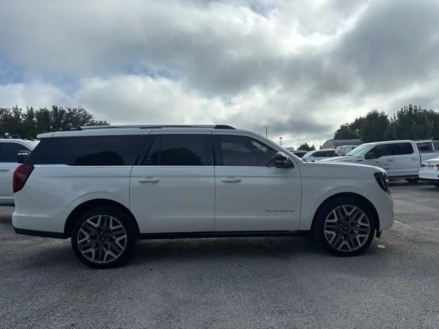 Used 2025 White Ford Platinum image 4