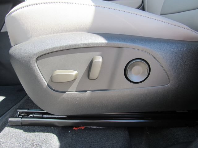 2026 GMC Acadia Elevation - Photo 14
