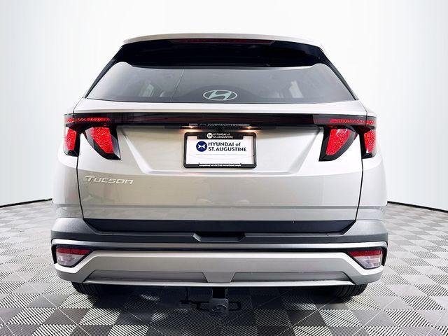 New 2026 Silver Hyundai SEL FWD image 6