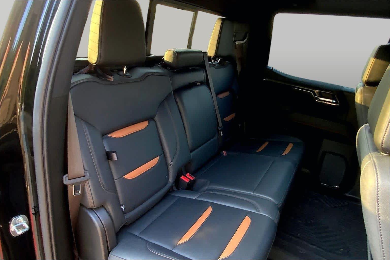 Used 2023 Onyx Black GMC AT4 image 19