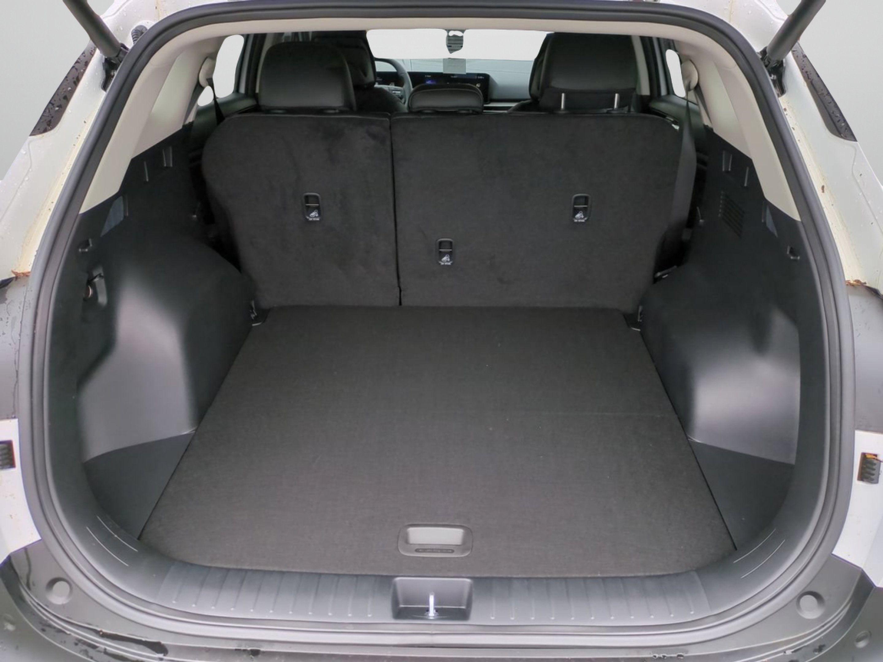 New 2026 Glacial White Pearl Kia EX image 15