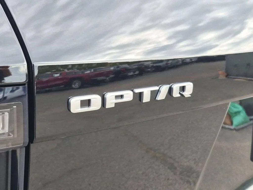Used 2027 Black Cadillac Luxury image 31