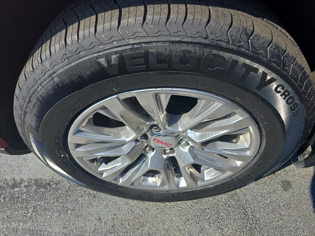 Used 2022 Red GMC Denali image 10