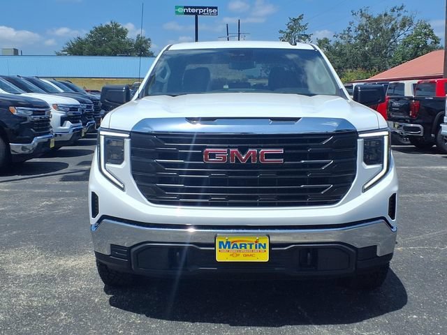 New 2026 Summit White GMC Pro image 3