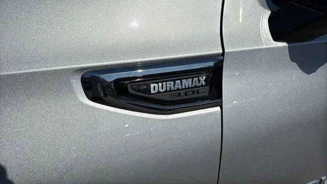 Used 2023 Sterling Metallic GMC Denali Ultimate image 41
