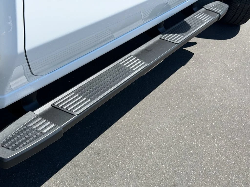 New 2026 Summit White GMC Pro image 8