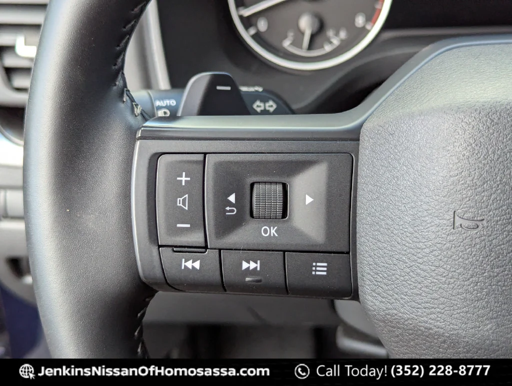 Used 2025 Blue Nissan SV image 40