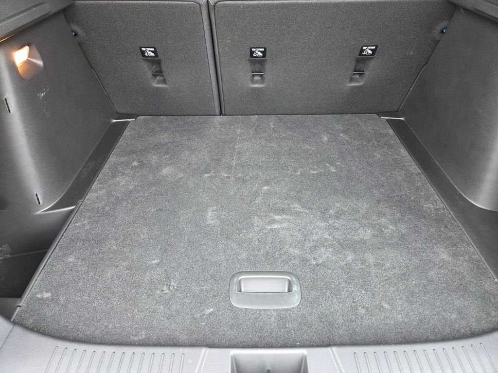 Used 2025 Blue Chevrolet LT image 17