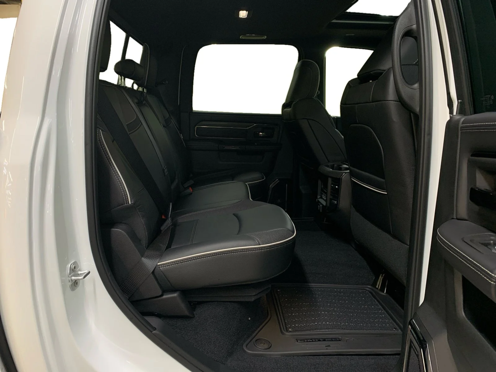 New 2026 Bright White Ram Limited image 18