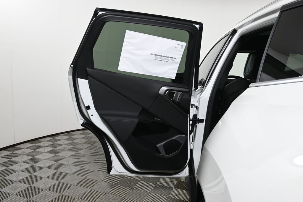 Used 2026 Alpine White BMW 30 xDrive image 31