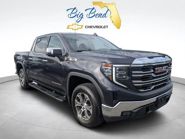 Used 2024 Silver GMC SLT image 1