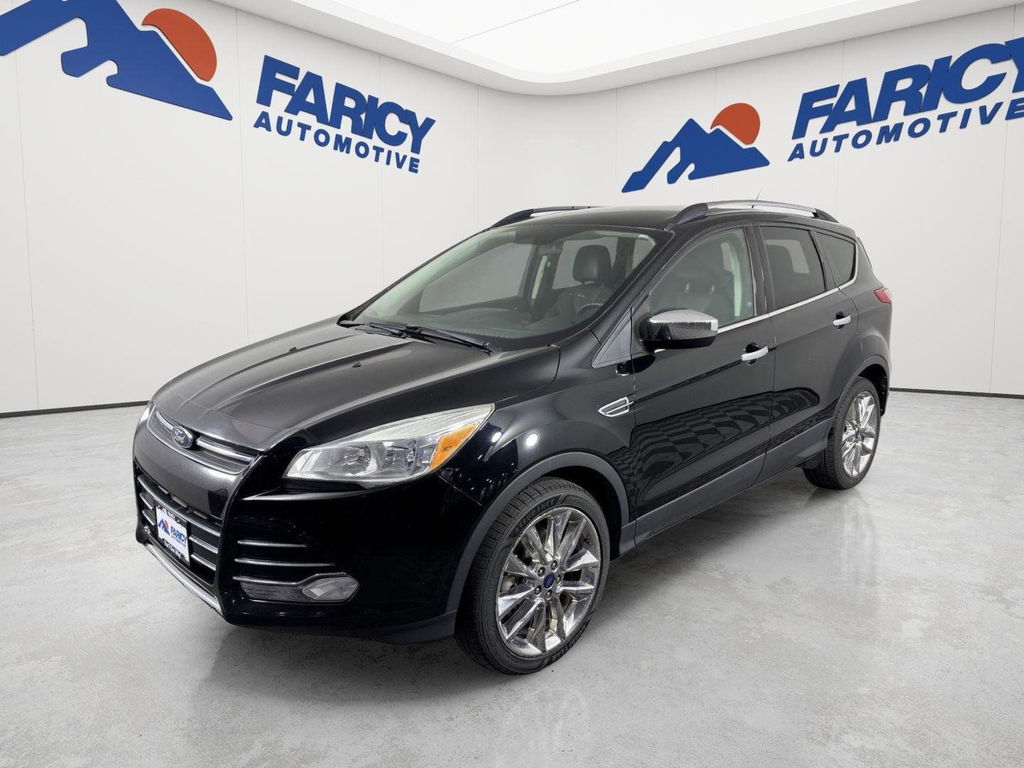 Used 2016 Shadow Black Ford SE image 1