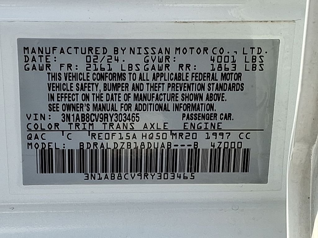 Used 2024 White Nissan SV image 28