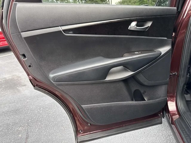 Used 2018 Purple Kia LX image 12
