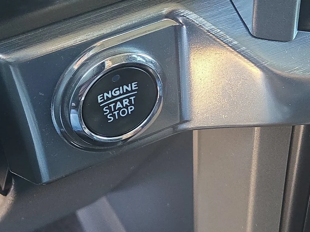 Used 2021 Black Ford Lariat image 35