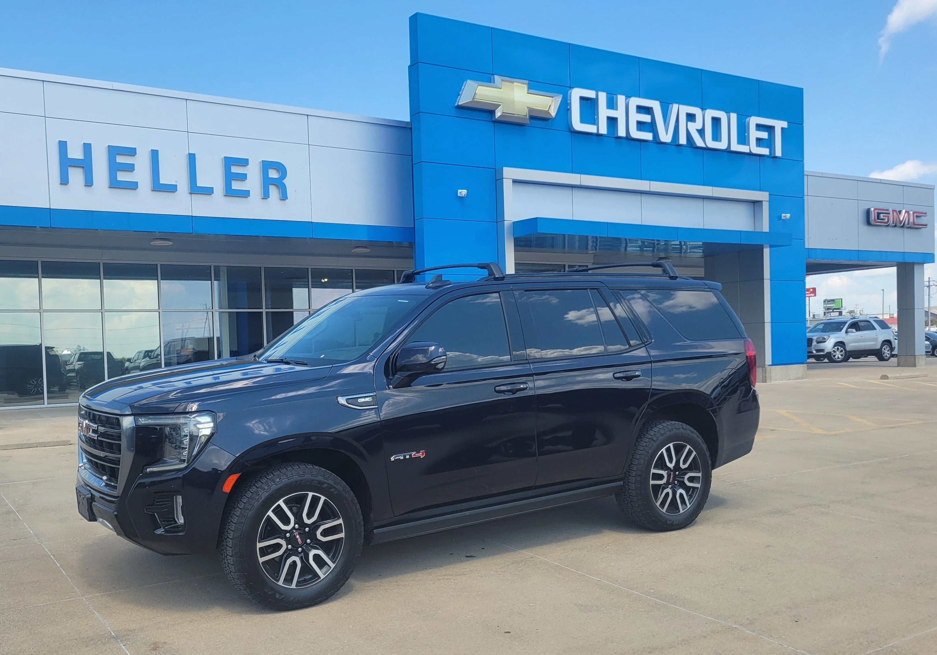 Used 2022 MIDNIGHT BLUE METALLIC GMC AT4 image 3