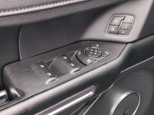 Used 2021 Gray Ford XLT image 13