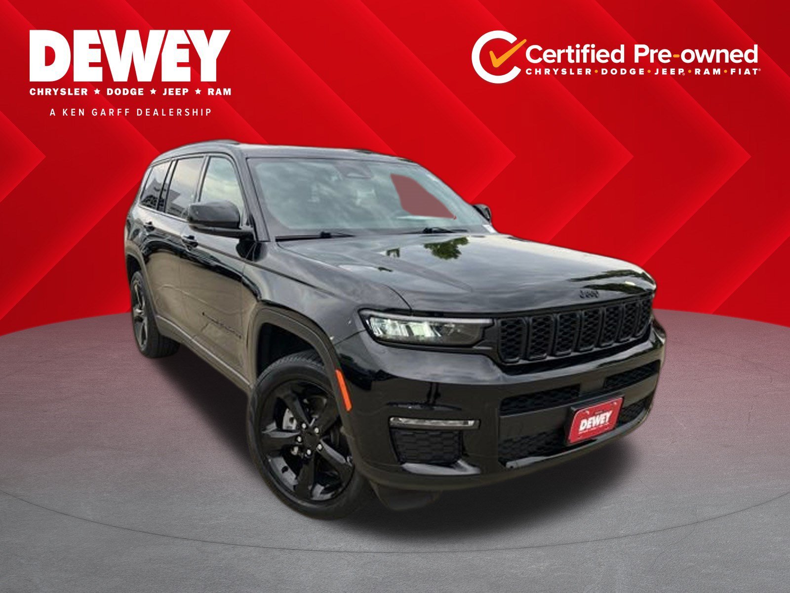 Used 2025 Diamond Black Crystal Pearlcoat Jeep Limited image 1