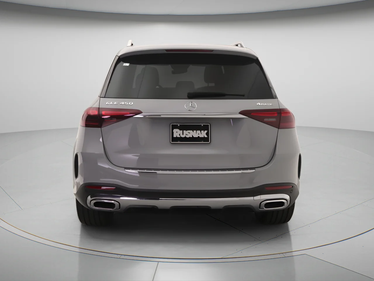 New 2026 MANUFAKTUR Alpine Grey Mercedes-Benz 450 4MATIC® image 3