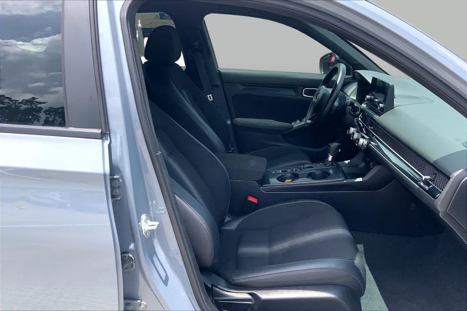 Used 2022 Sonic Gray Pearl Honda Sport image 9