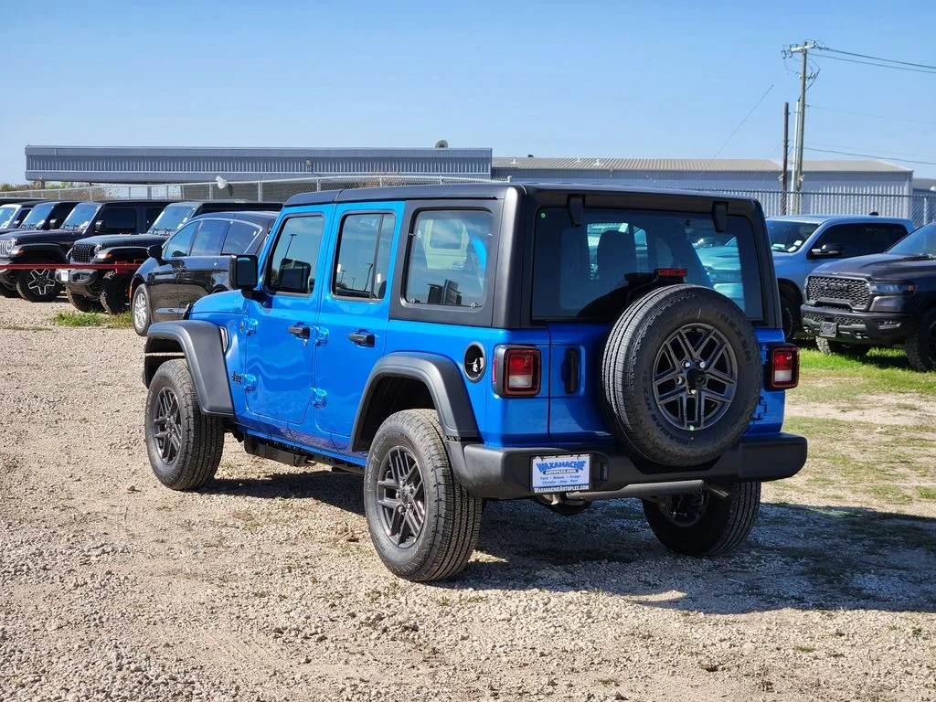 New 2026 Hydro Blue Pearl-Coat Exterior Paint Jeep Sport image 4