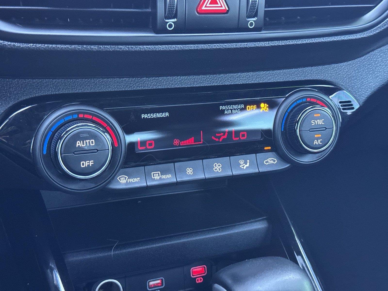 2023 Kia Forte GT-Line - Photo 21