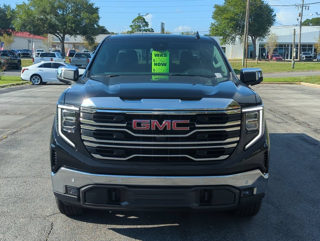 New 2026 Onyx Black GMC SLT image 9