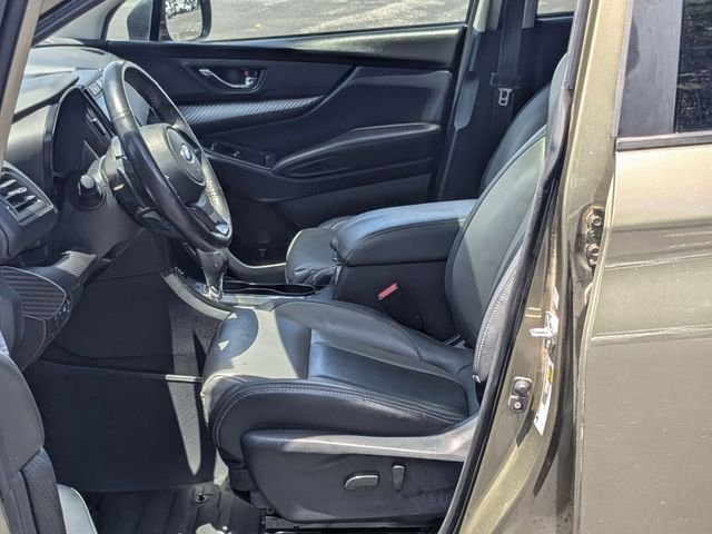 Used 2022 Autumn Green Metallic Subaru Onyx Edition image 12