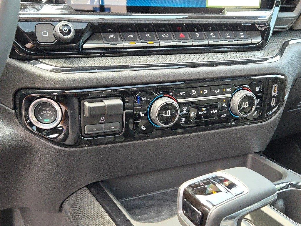 2026 Chevrolet Silverado 1500 ZR2 - Photo 28
