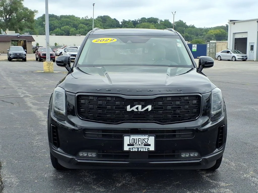 Used 2022 Black Kia SX image 11