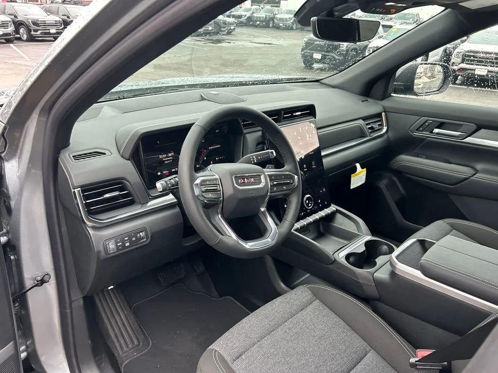 New 2026 Sterling Metallic GMC Elevation Black Edition image 18