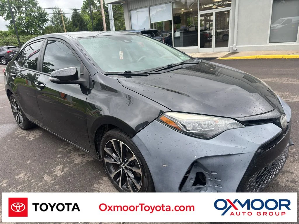 Used 2018 Black Sand Pearl Toyota XSE image 1
