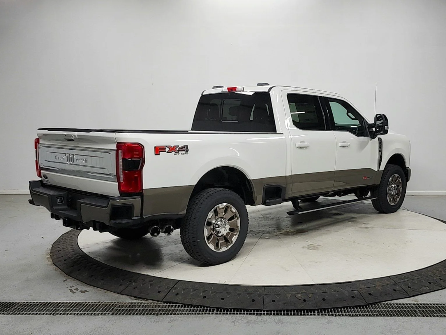 New 2026 White Ford King Ranch image 7