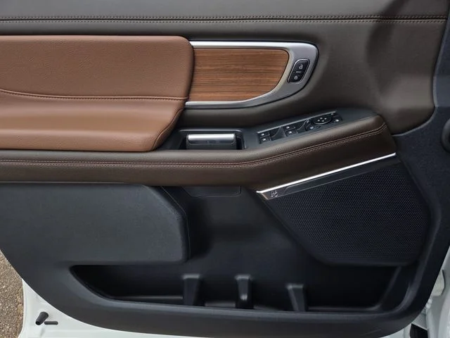 New 2027 Star White Metallic Tri-Coat Ford King Ranch® image 35
