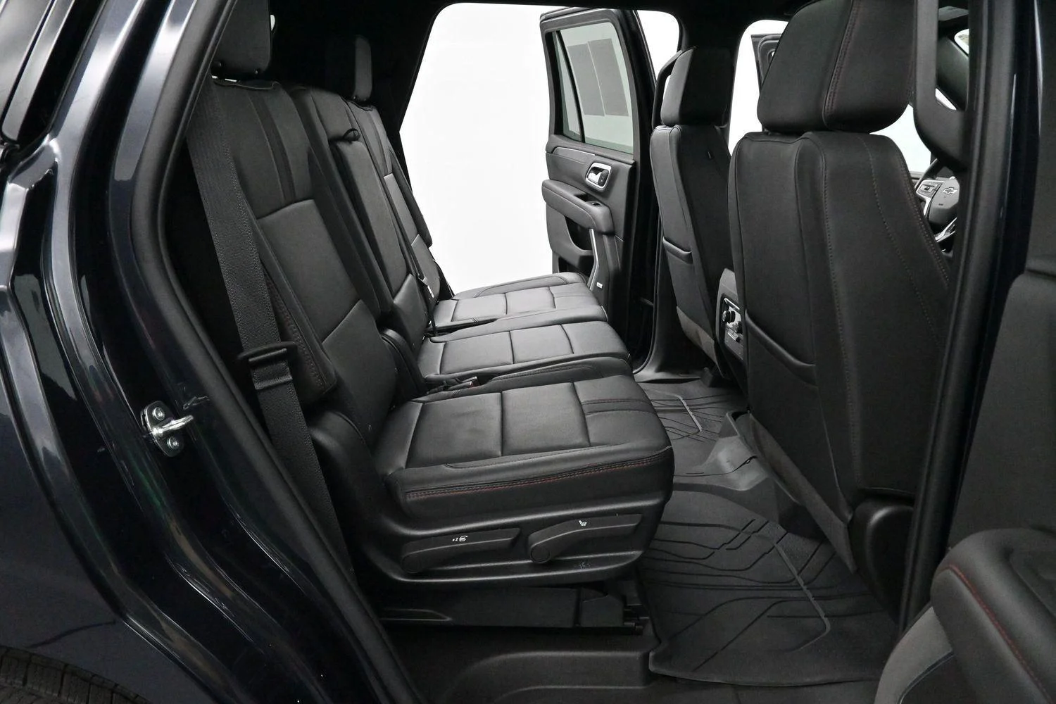 Used 2023 Dark Ash Metallic Chevrolet RST image 38