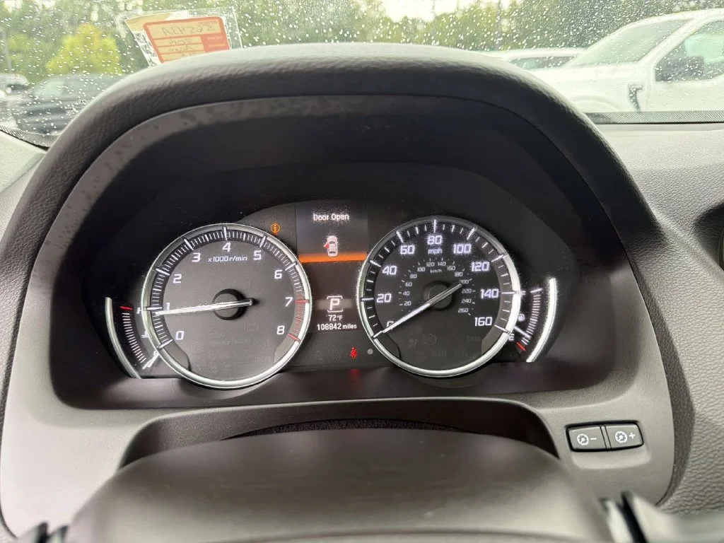 Used 2019  Acura 3.5L Technology Pkg image 19