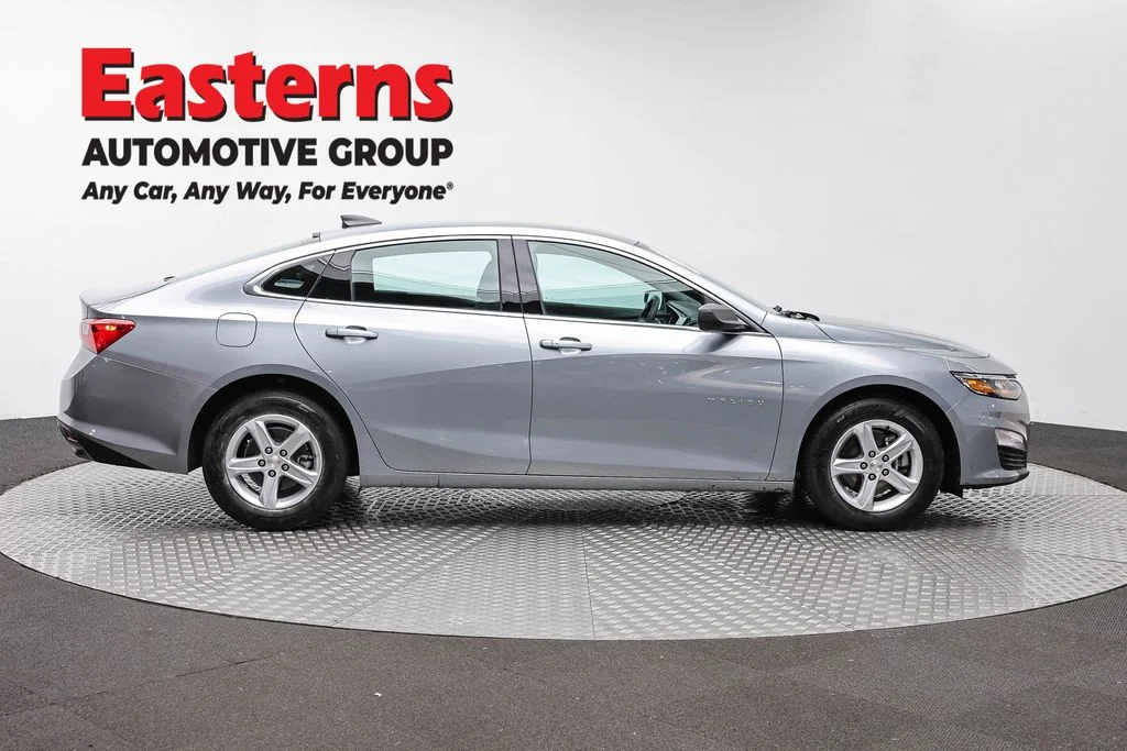Used 2024 Gray Chevrolet LS image 4