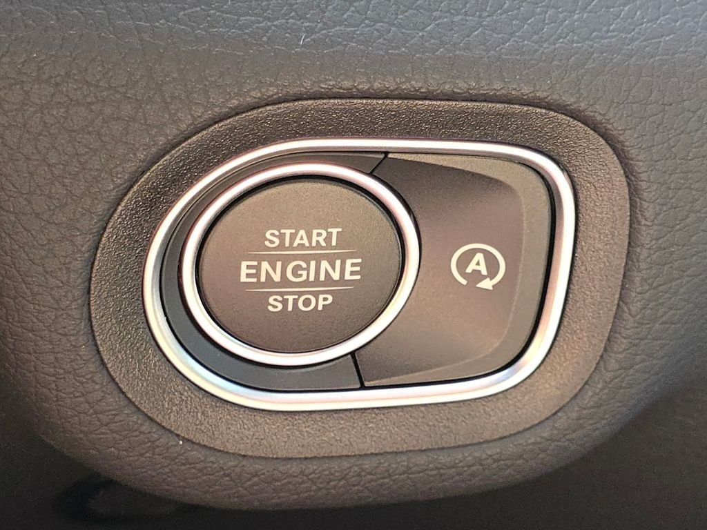 New 2026 Black Mercedes-Benz GLS 450 image 39