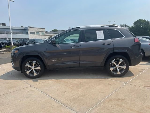 Used 2019 Gray Jeep Limited image 8