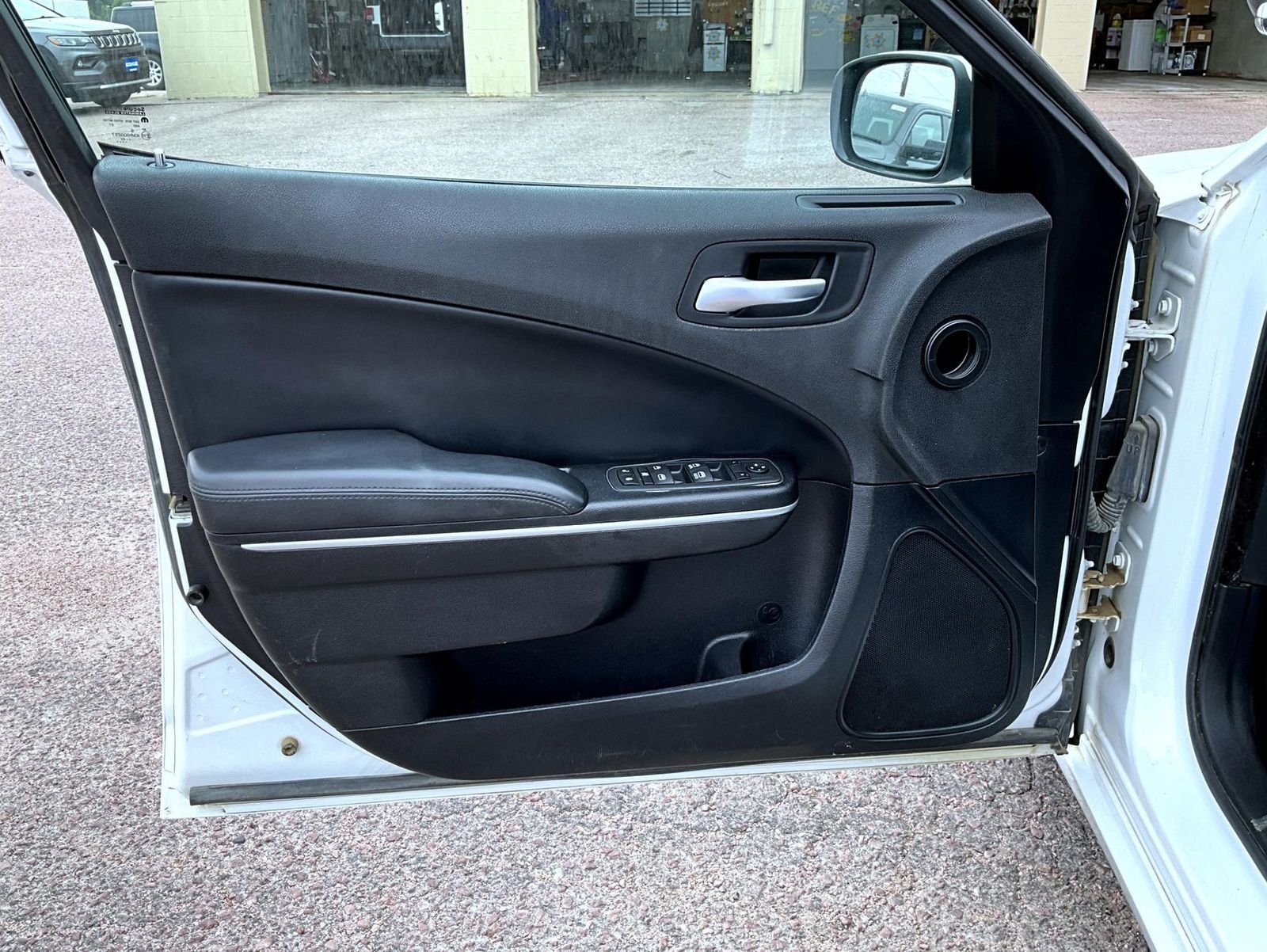 Used 2022 White Dodge Police image 10