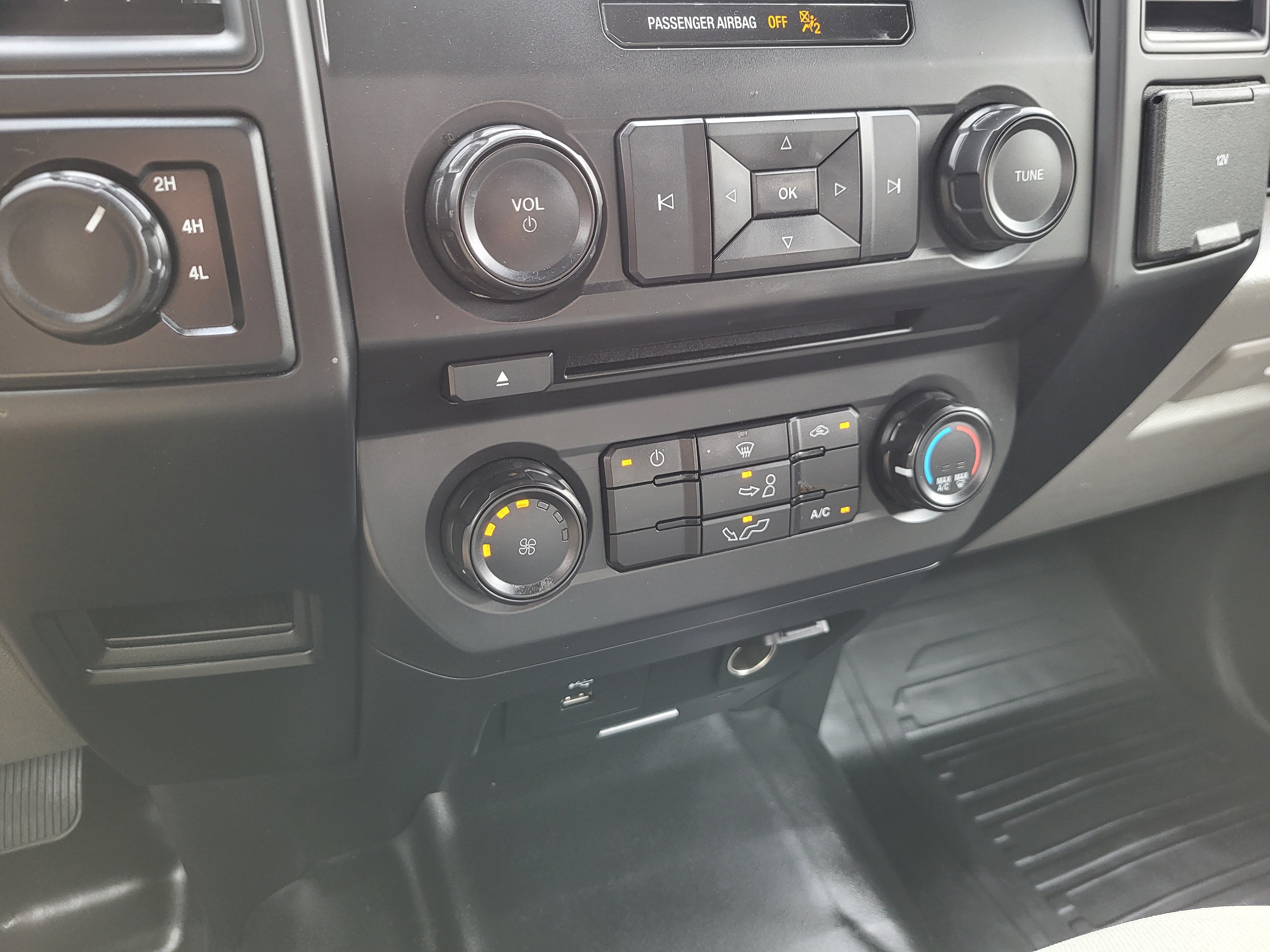 2018 Ford F-150 XL - Photo 17