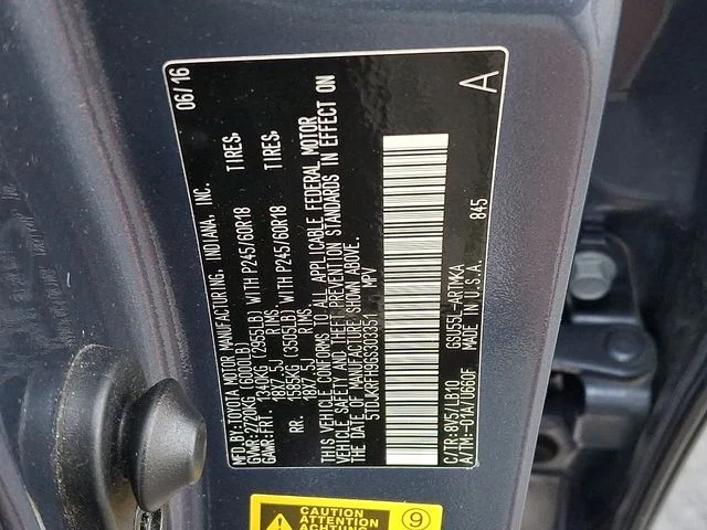 Used 2016 Blue Toyota XLE V6 image 26
