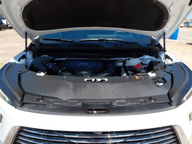 Used 2026 Summit White Buick Preferred image 39