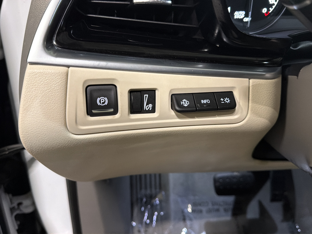 Used 2023 White Cadillac Premium Luxury image 18