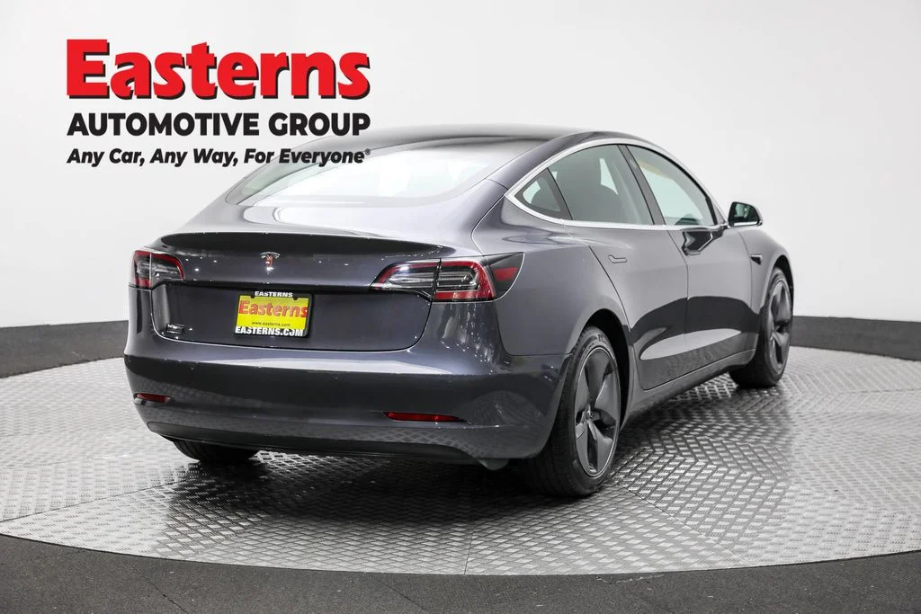 Used 2019 Gray Tesla Long Range image 5